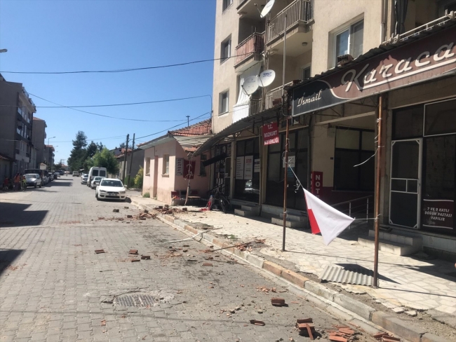 Denizli'de 6 büyüklüğünde deprem